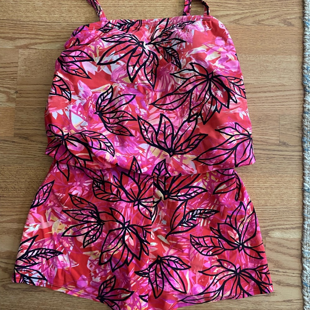 St. Tropez Pink and Black Swimwear